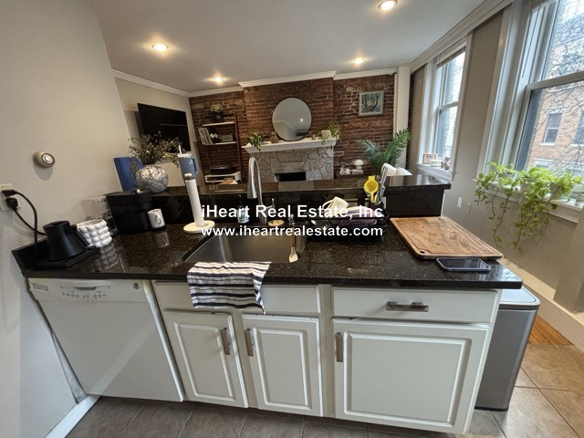 Photos of apartment on Grove,Boston MA 02114
