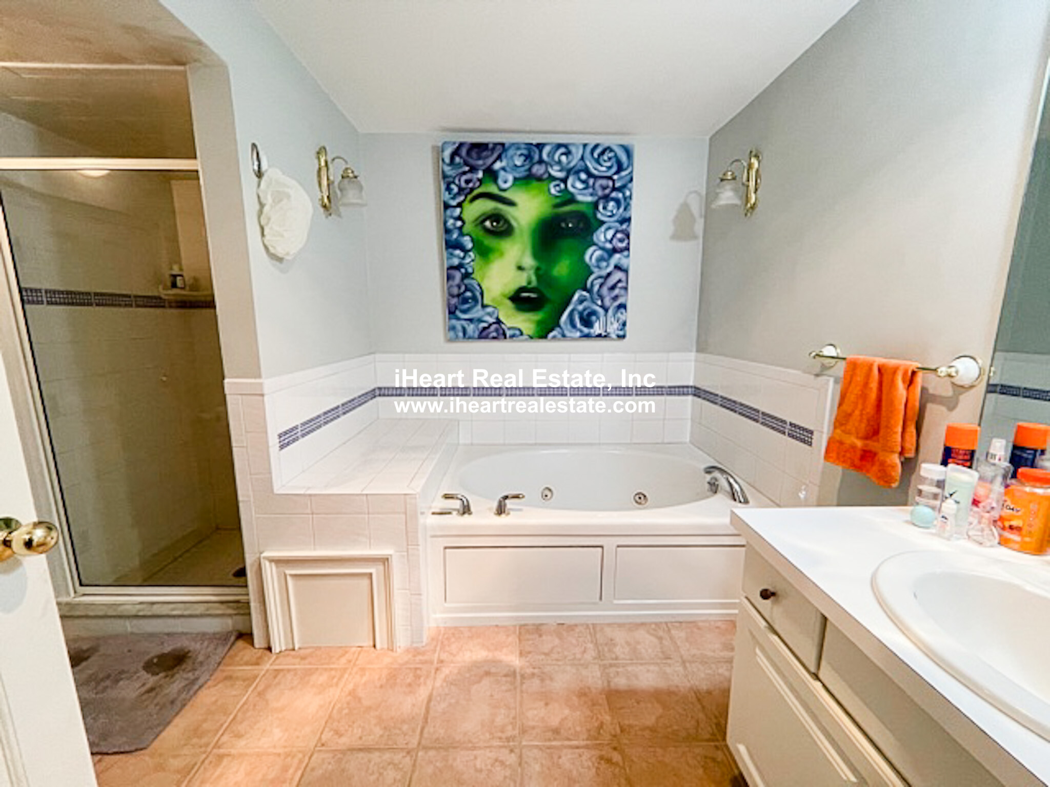 Photos of apartment on Dwight,Boston MA 02118