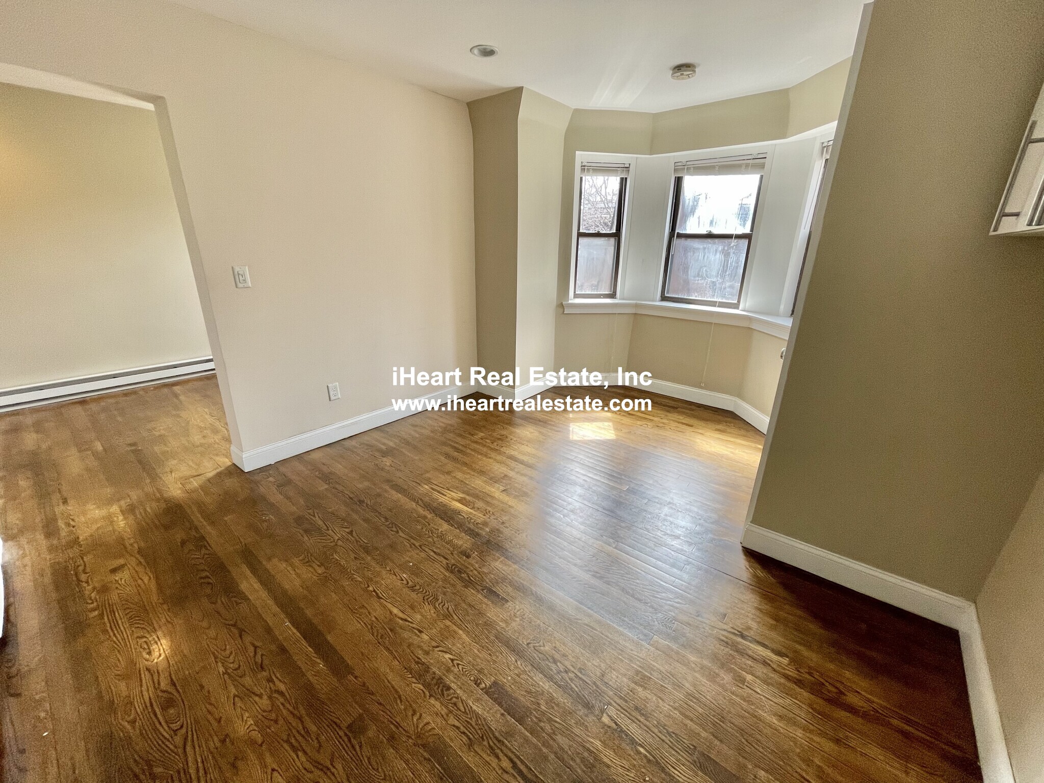 57 Dwight St, South End