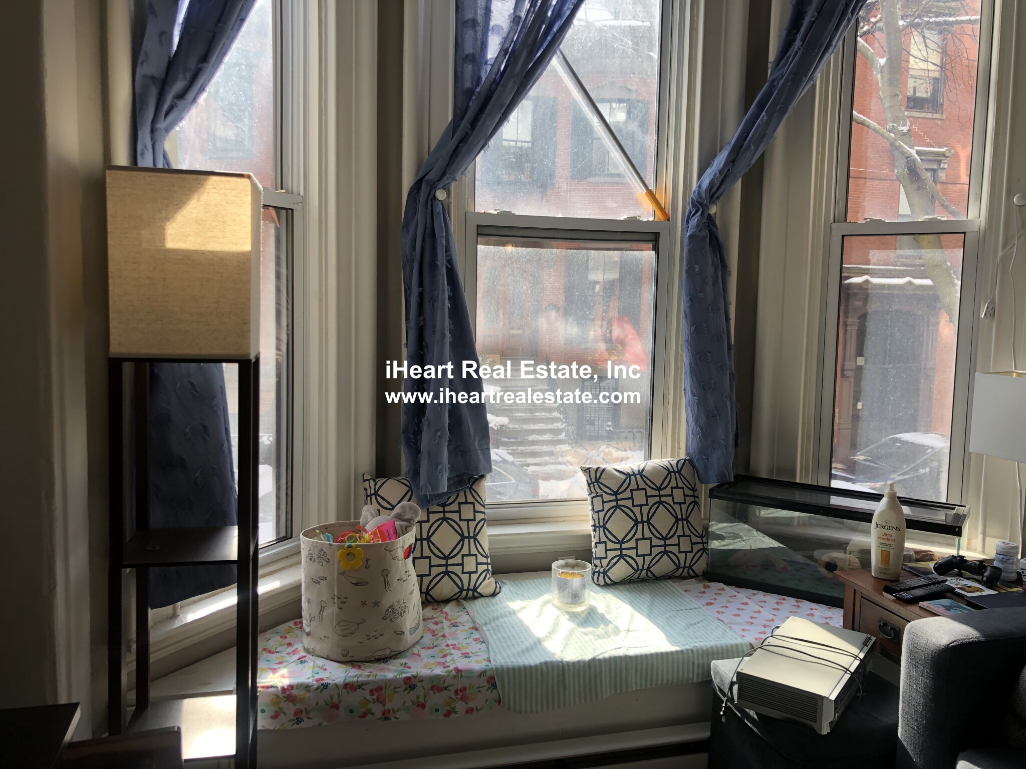 Photos of apartment on Dwight,Boston MA 