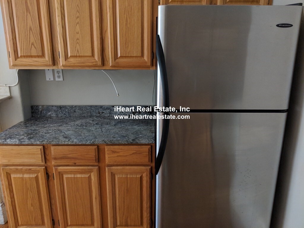 Photos of apartment on Dwight,Boston MA 