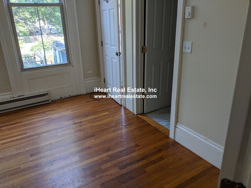 Photos of apartment on Dwight,Boston MA 