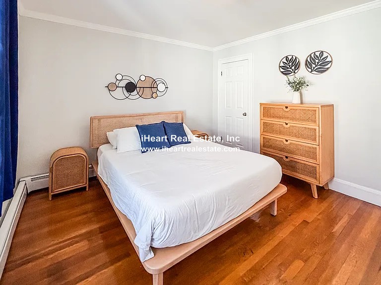 Photos of apartment on Saint James Cir.,Newton MA 02458