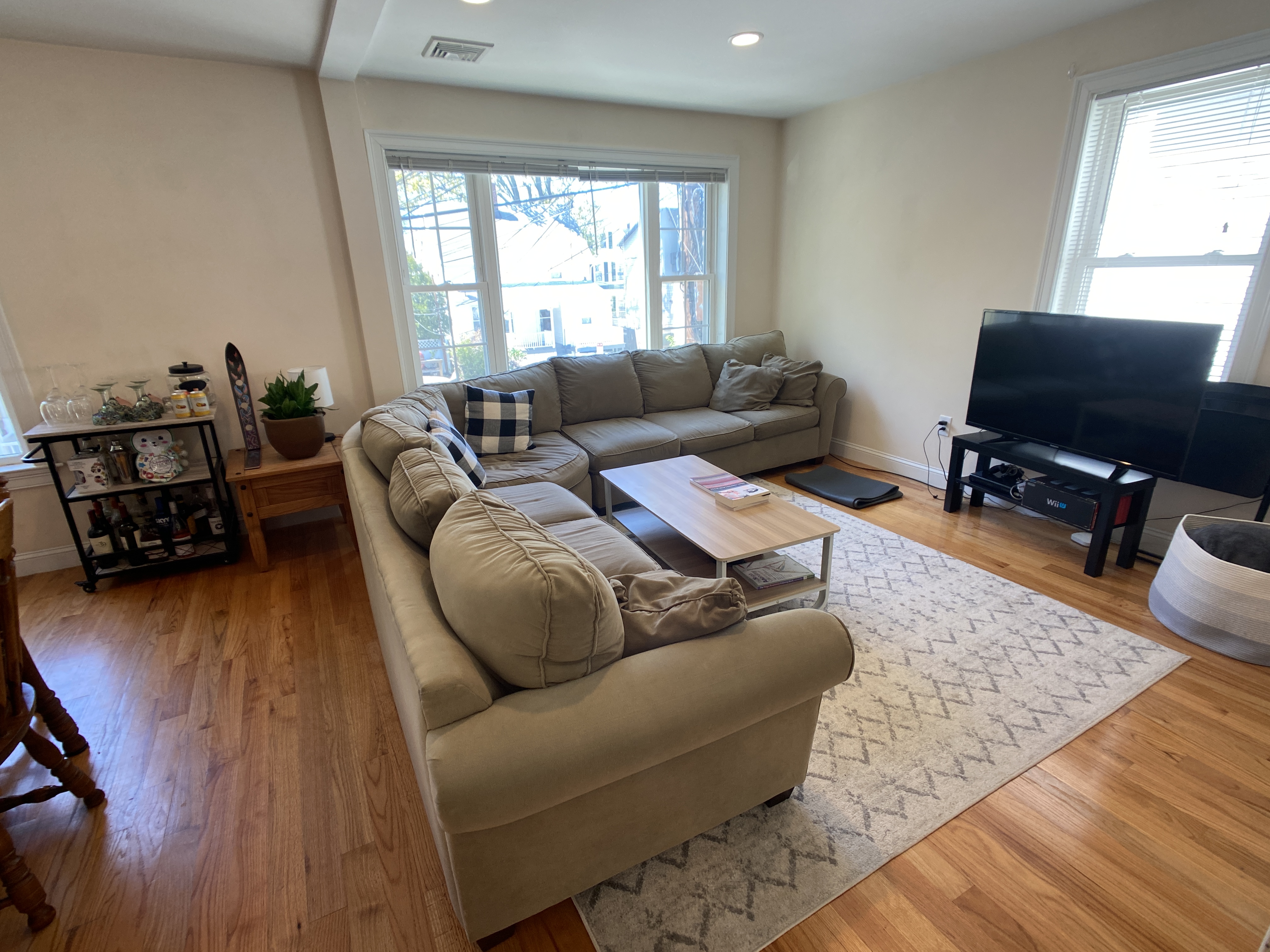10 Nashua St, Magoun Square