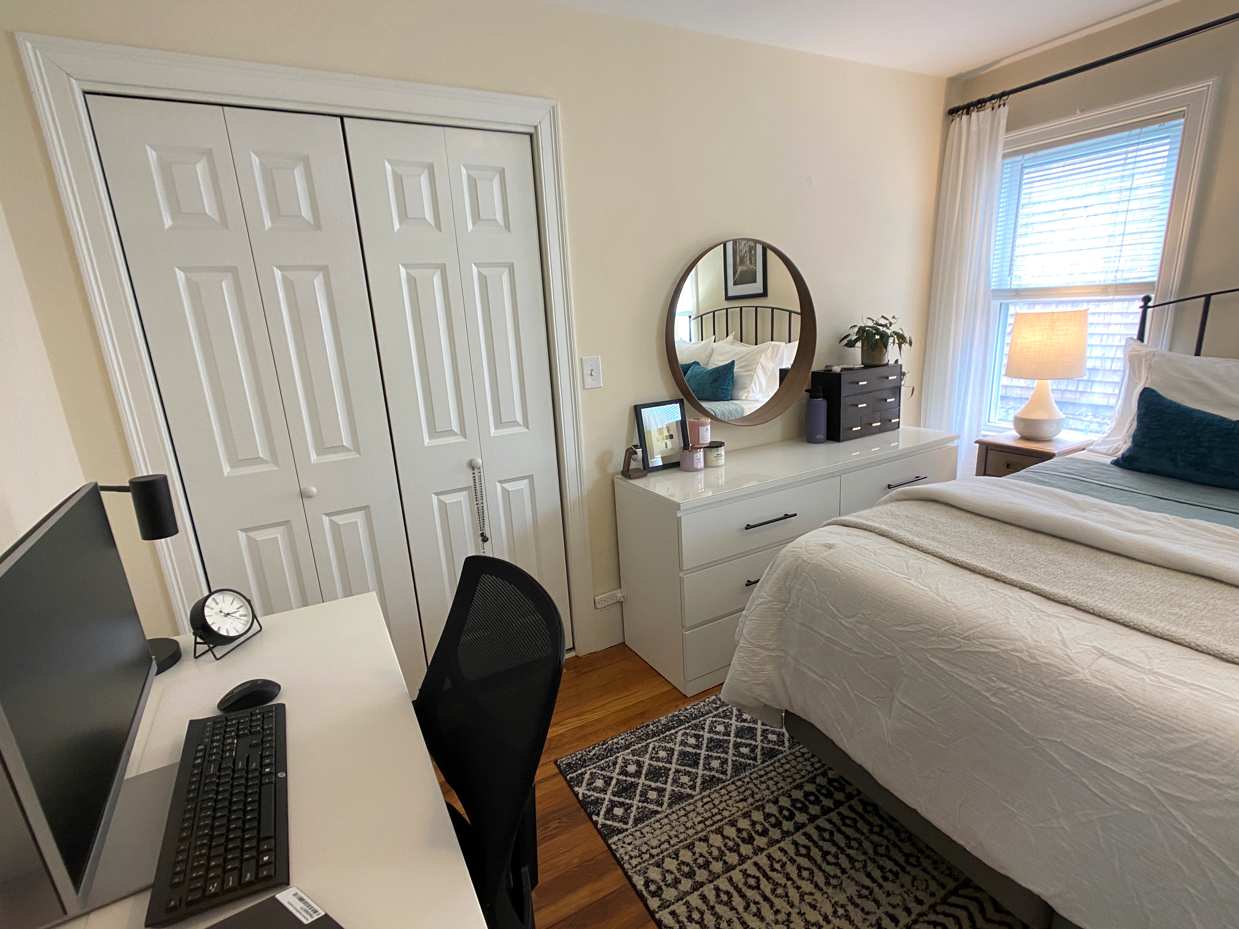 78 Ten Hills Rd, Winter Hill