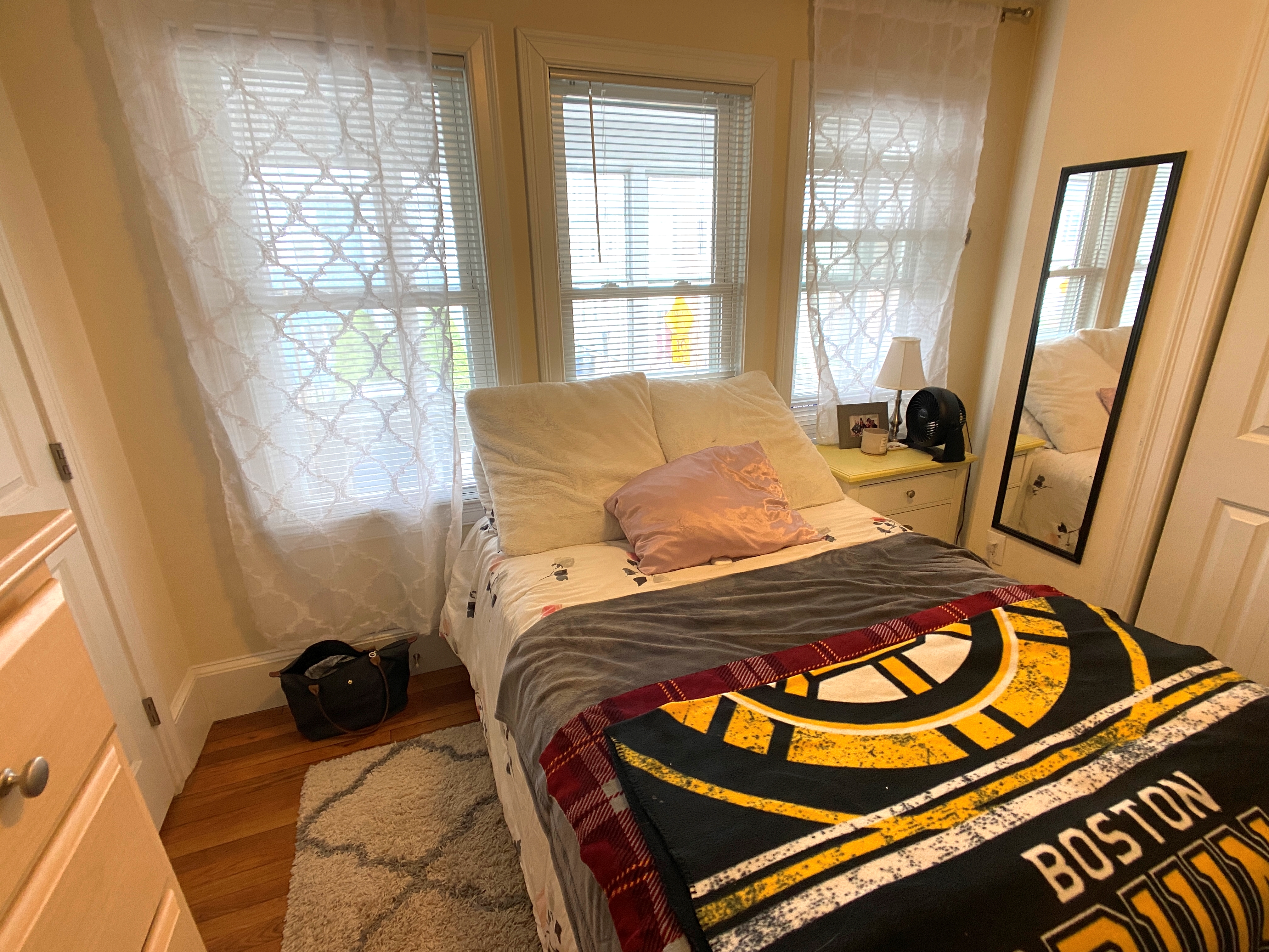 78 Ten Hills Rd, Winter Hill