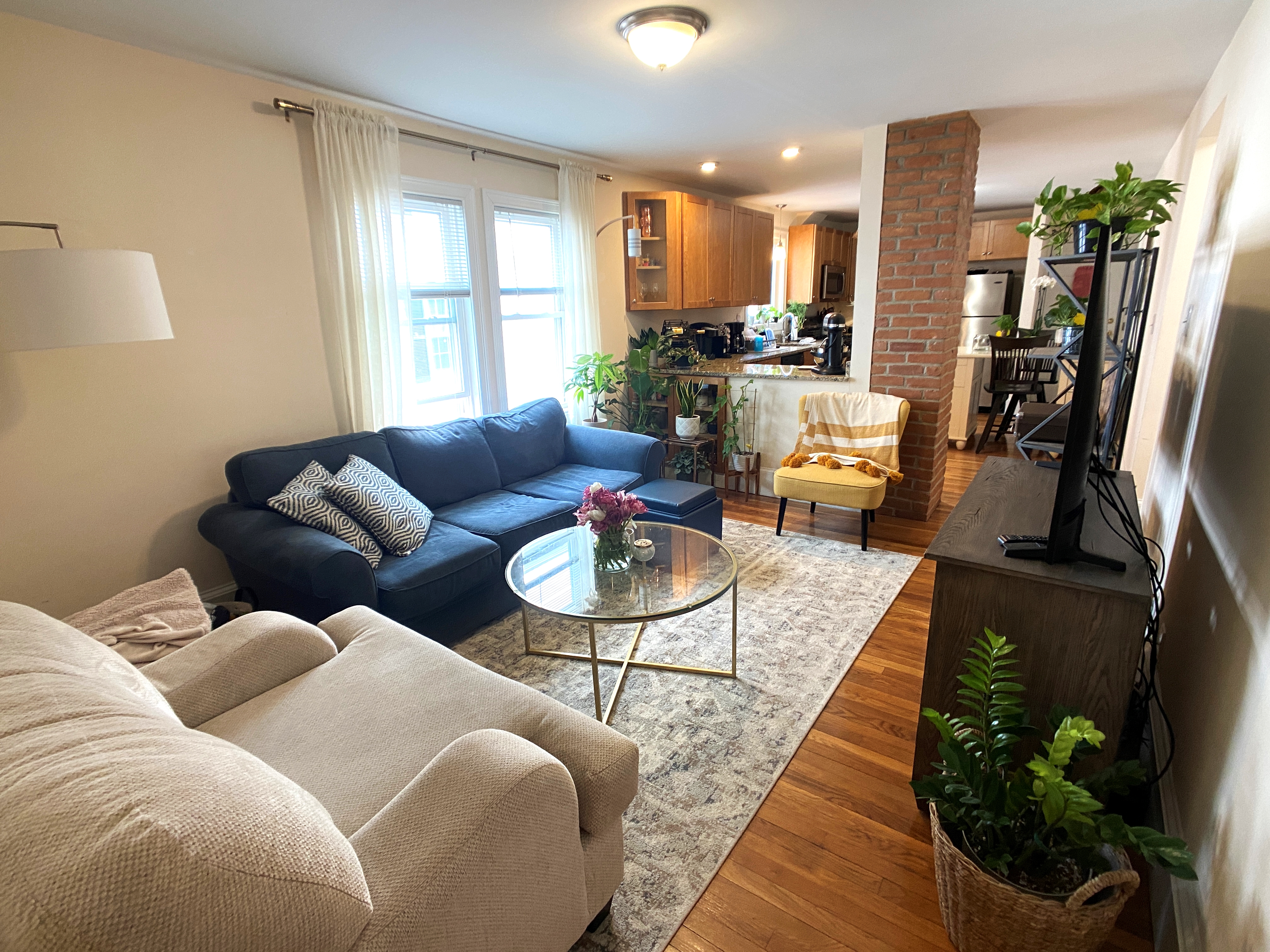 78 Ten Hills Rd, Winter Hill