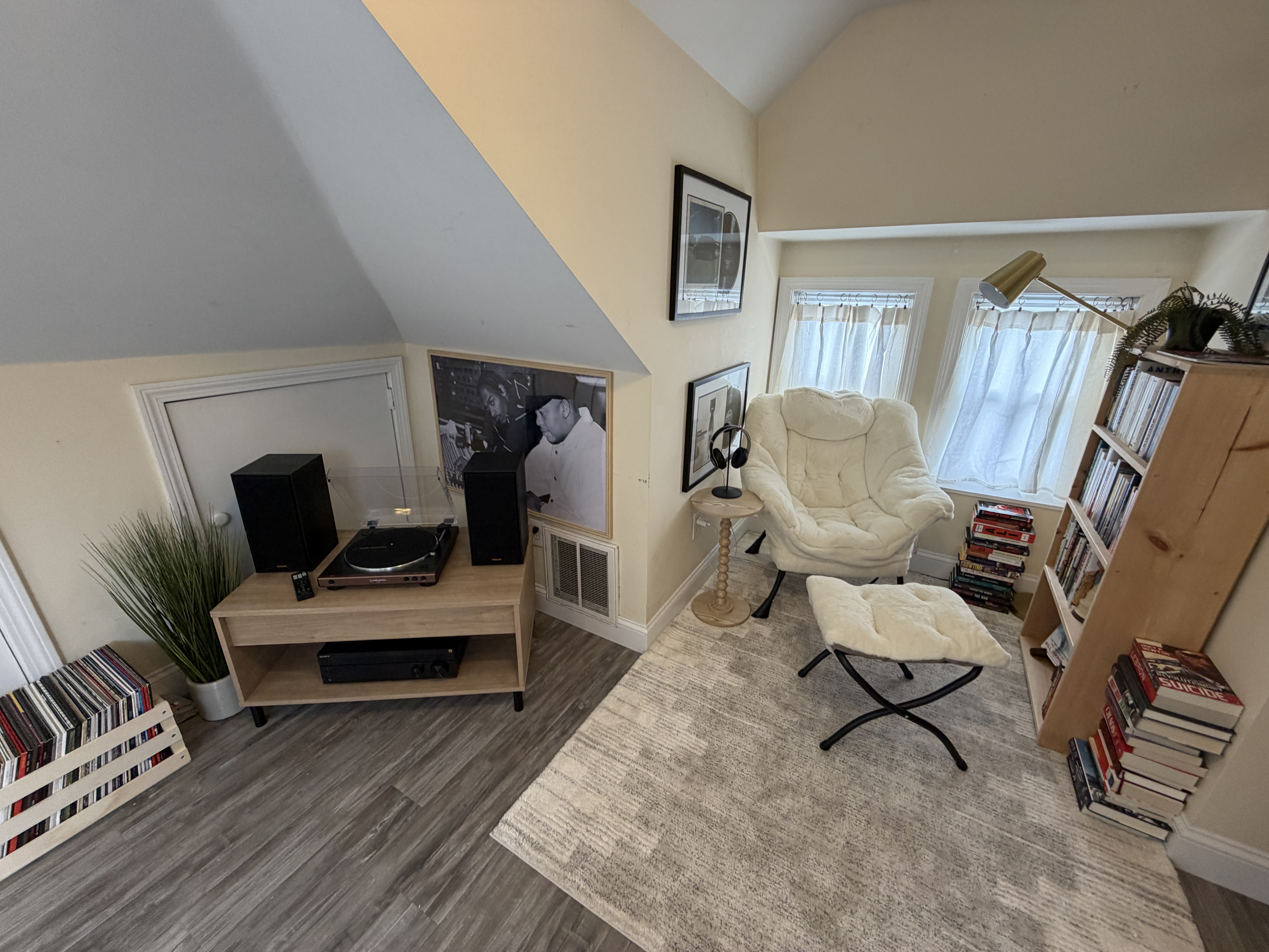 Photos of apartment on Ten Hills,Somerville MA 02145