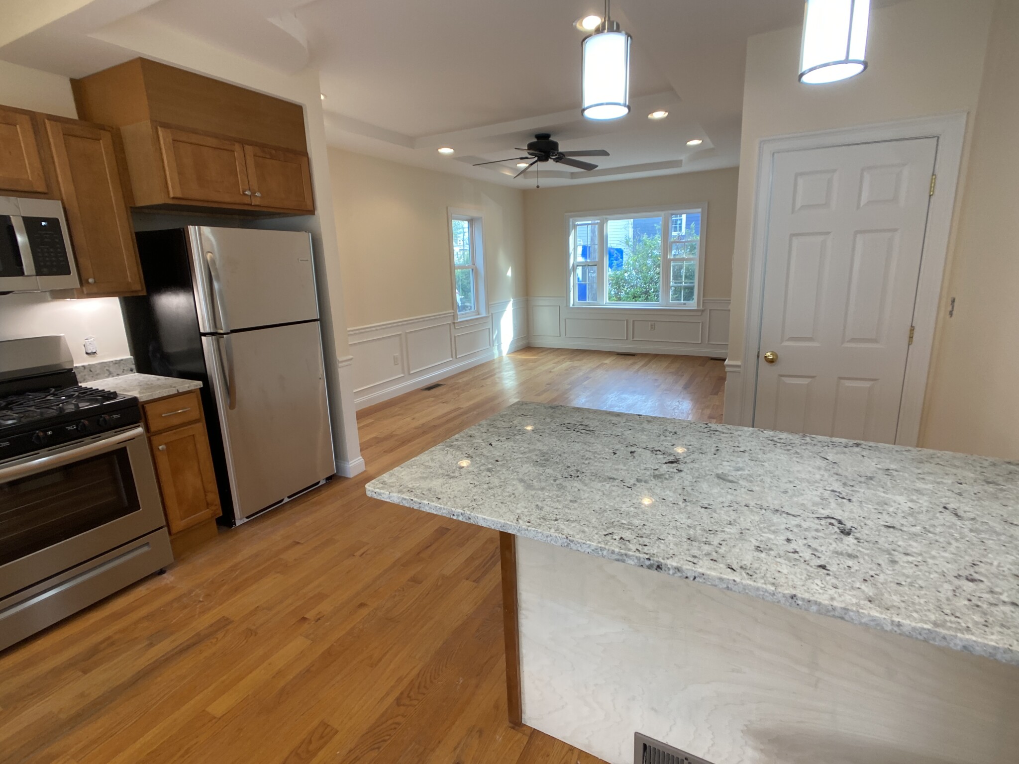 9 Winthrop Ct, Medford