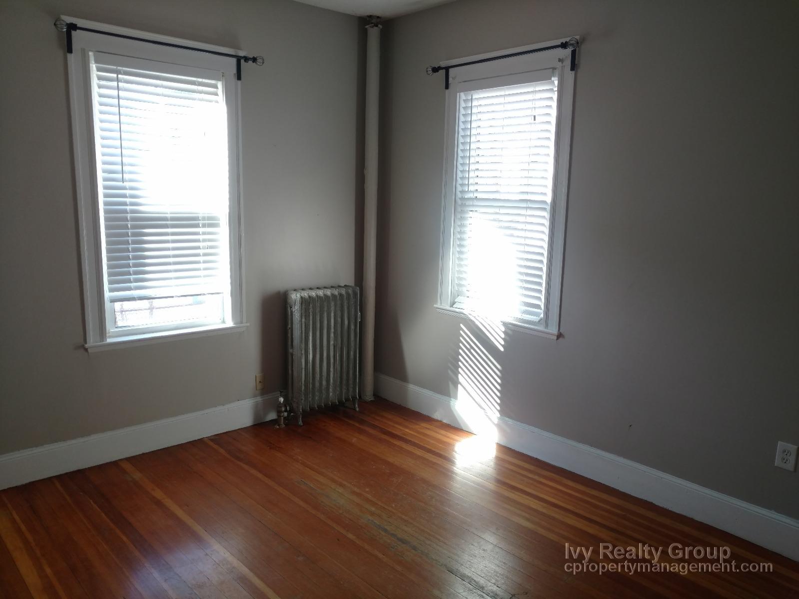 Photos of apartment on Franklin St.,Somerville MA 02145