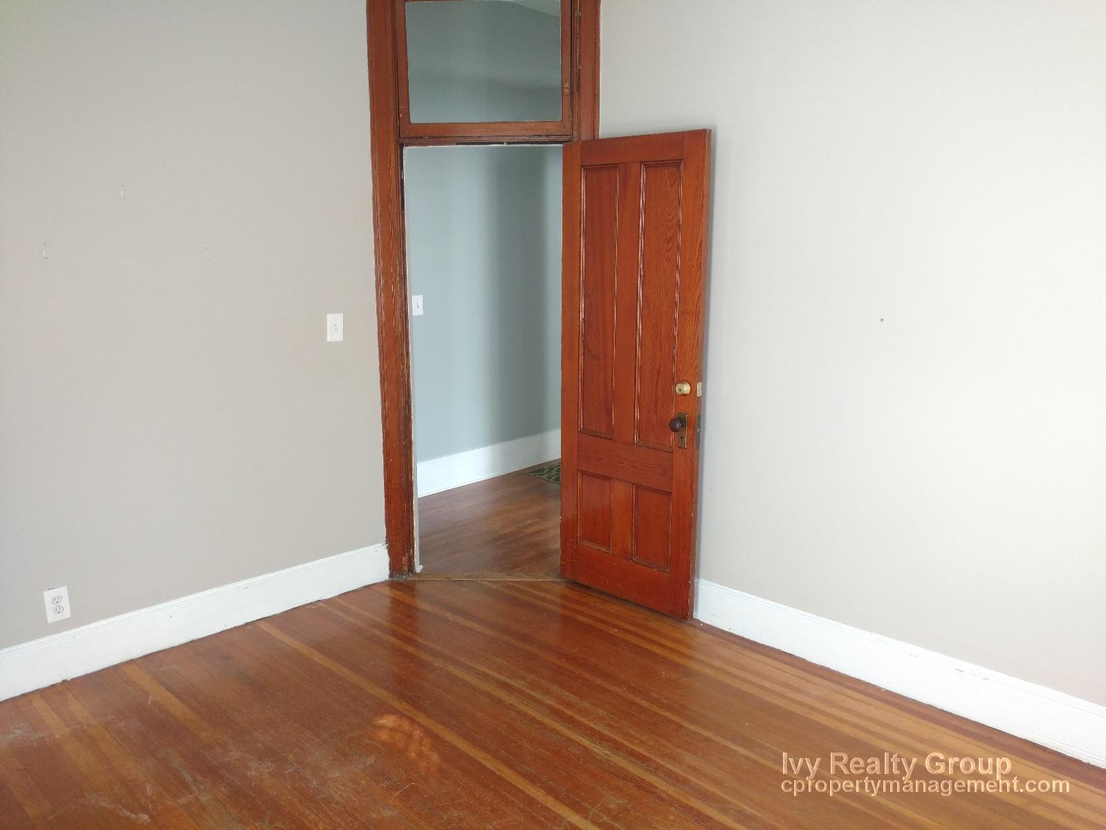 Photos of apartment on Franklin St.,Somerville MA 02145