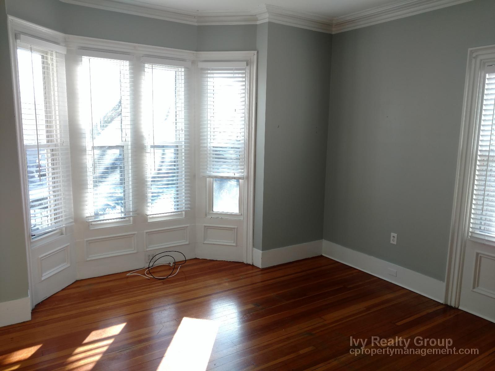 Photos of apartment on Franklin St.,Somerville MA 02145