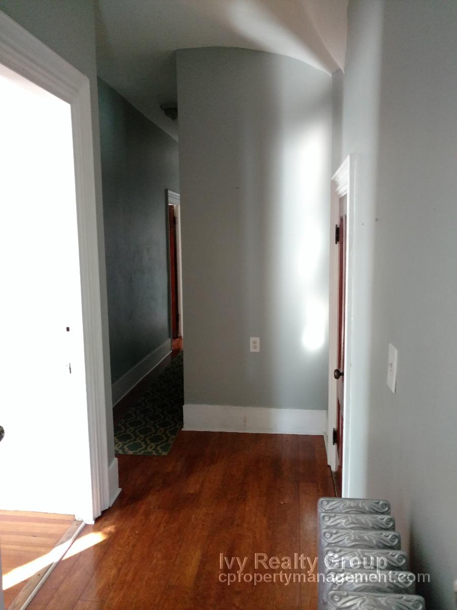 Photos of apartment on Franklin St.,Somerville MA 02145