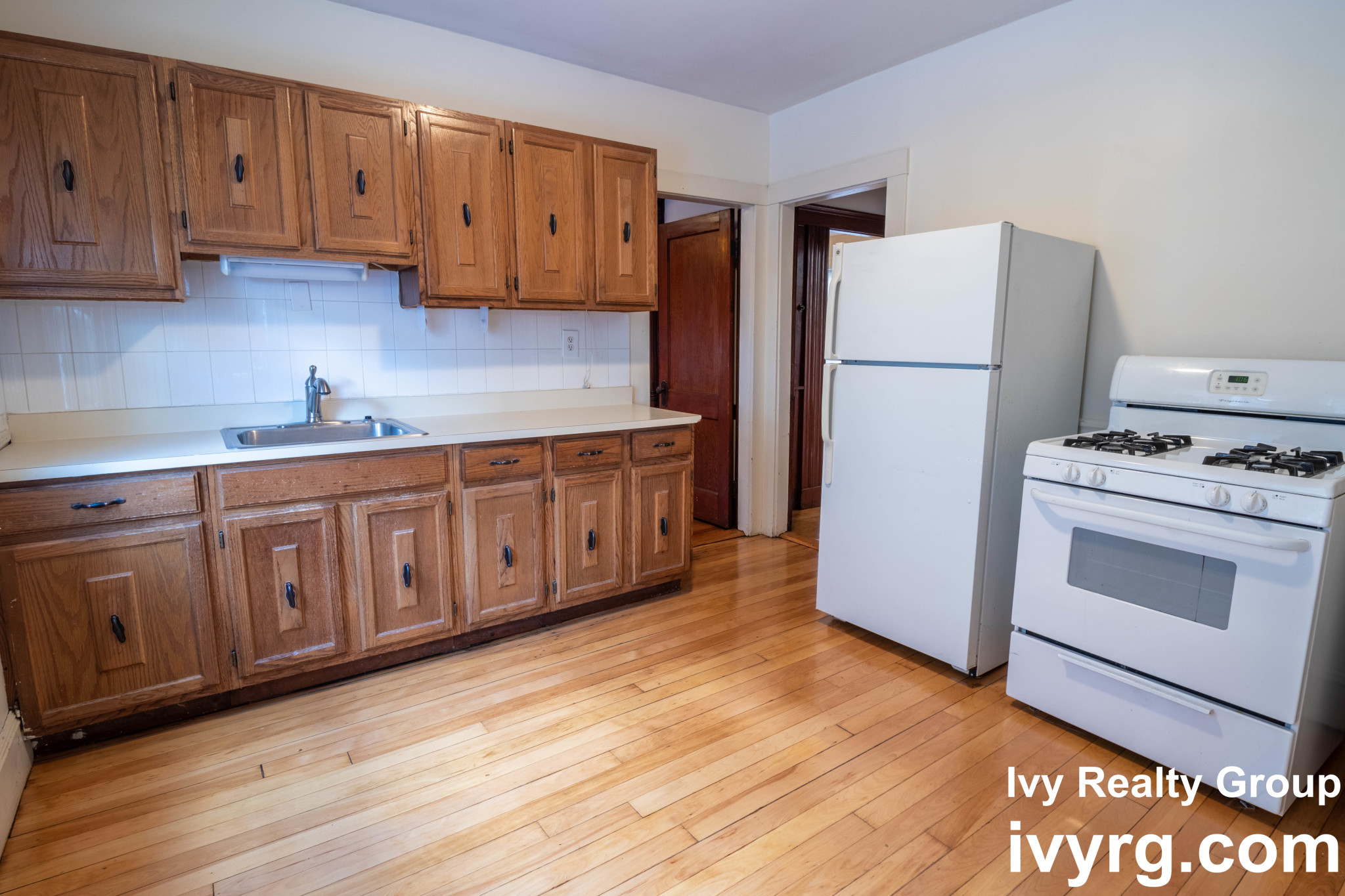 Photos of apartment on Commonwealth Rd.,Watertown MA 02472