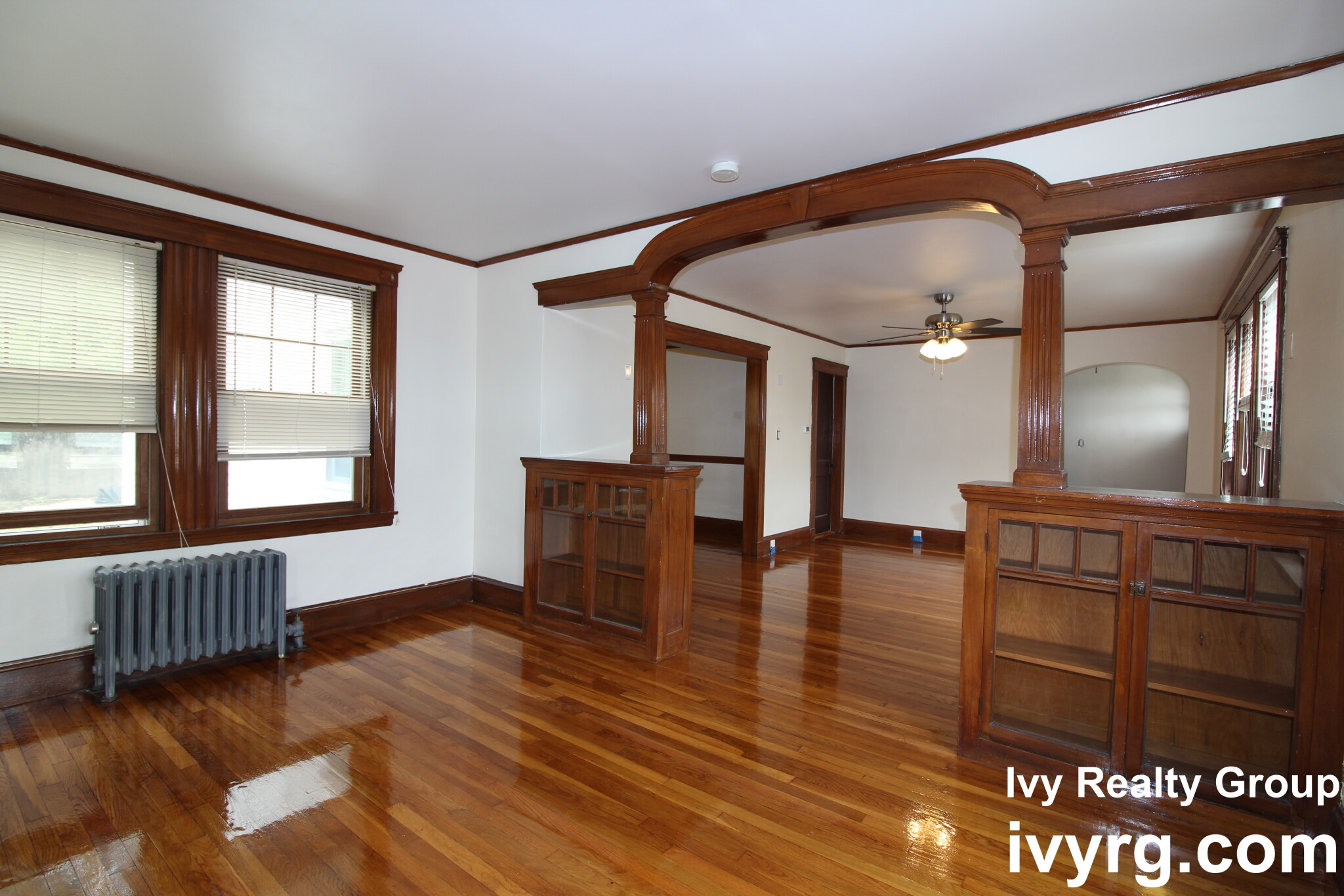 Photos of apartment on Edgecliff Rd.,Watertown MA 02472