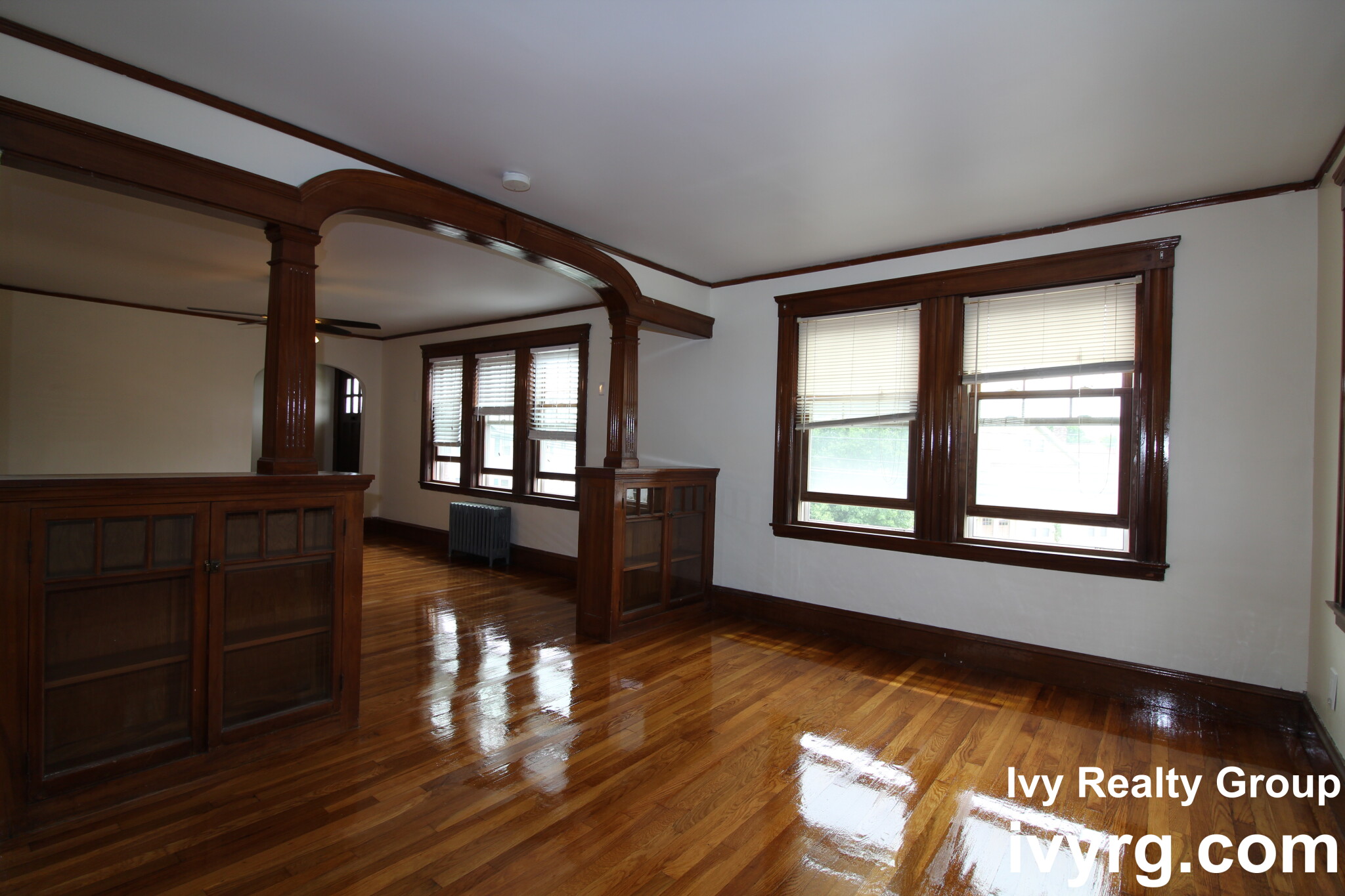 Photos of apartment on Edgecliff Rd.,Watertown MA 02472