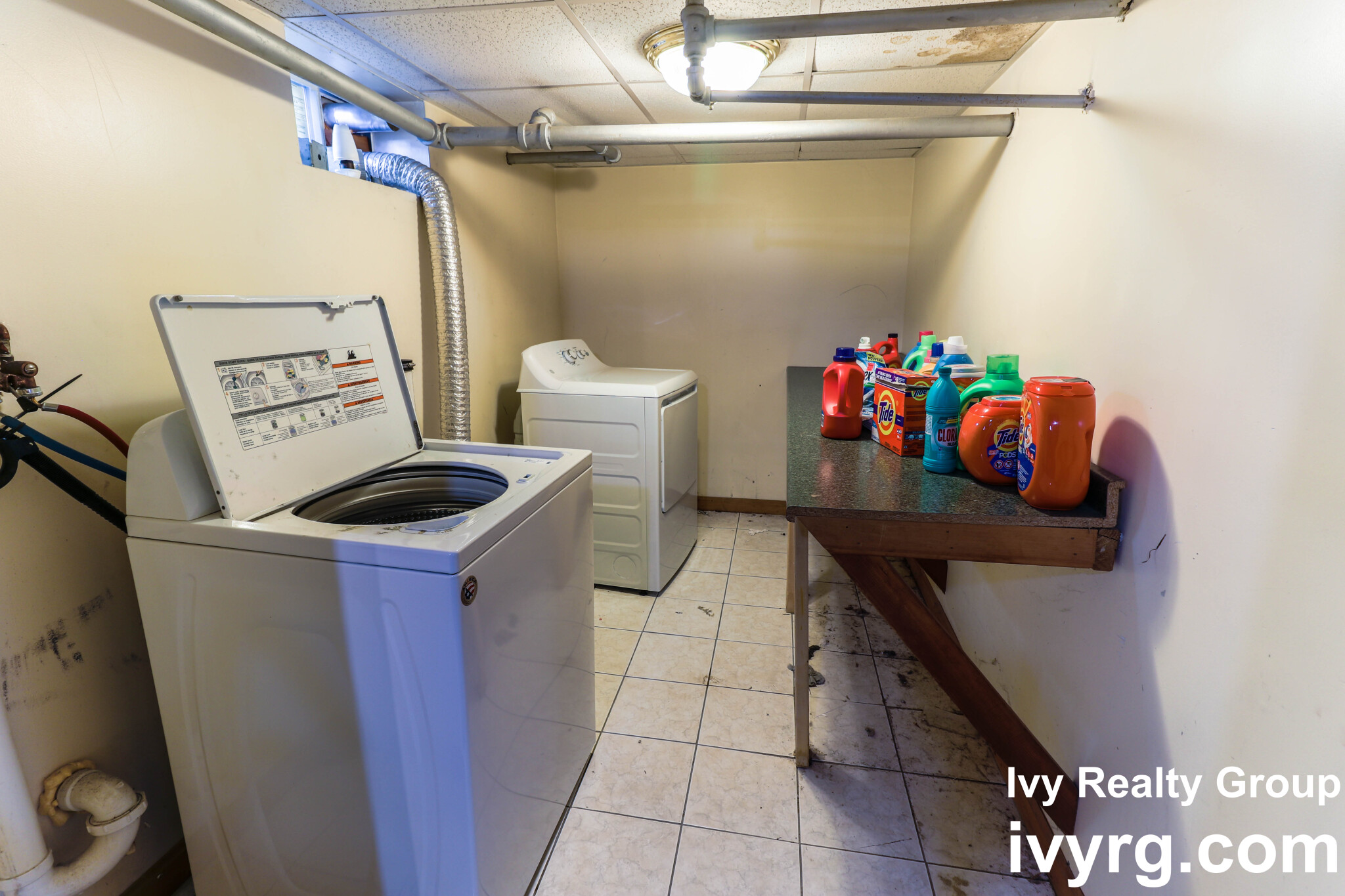 Photos of apartment on Franklin St.,Somerville MA 02145
