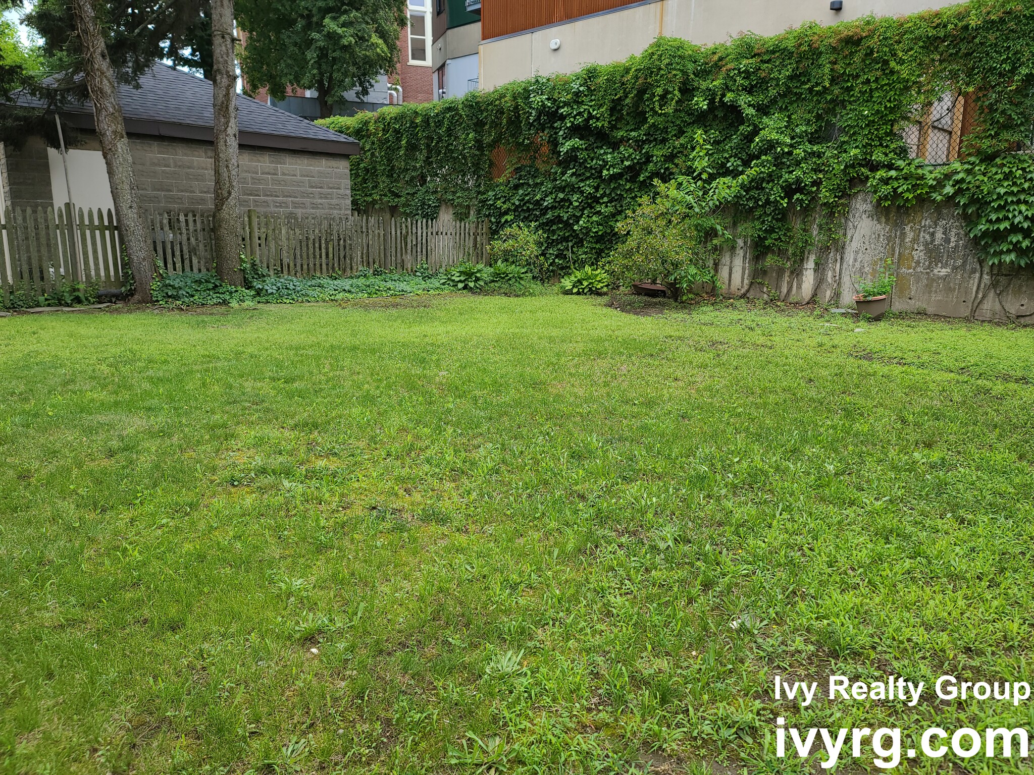 46 Paulina St, Davis Square