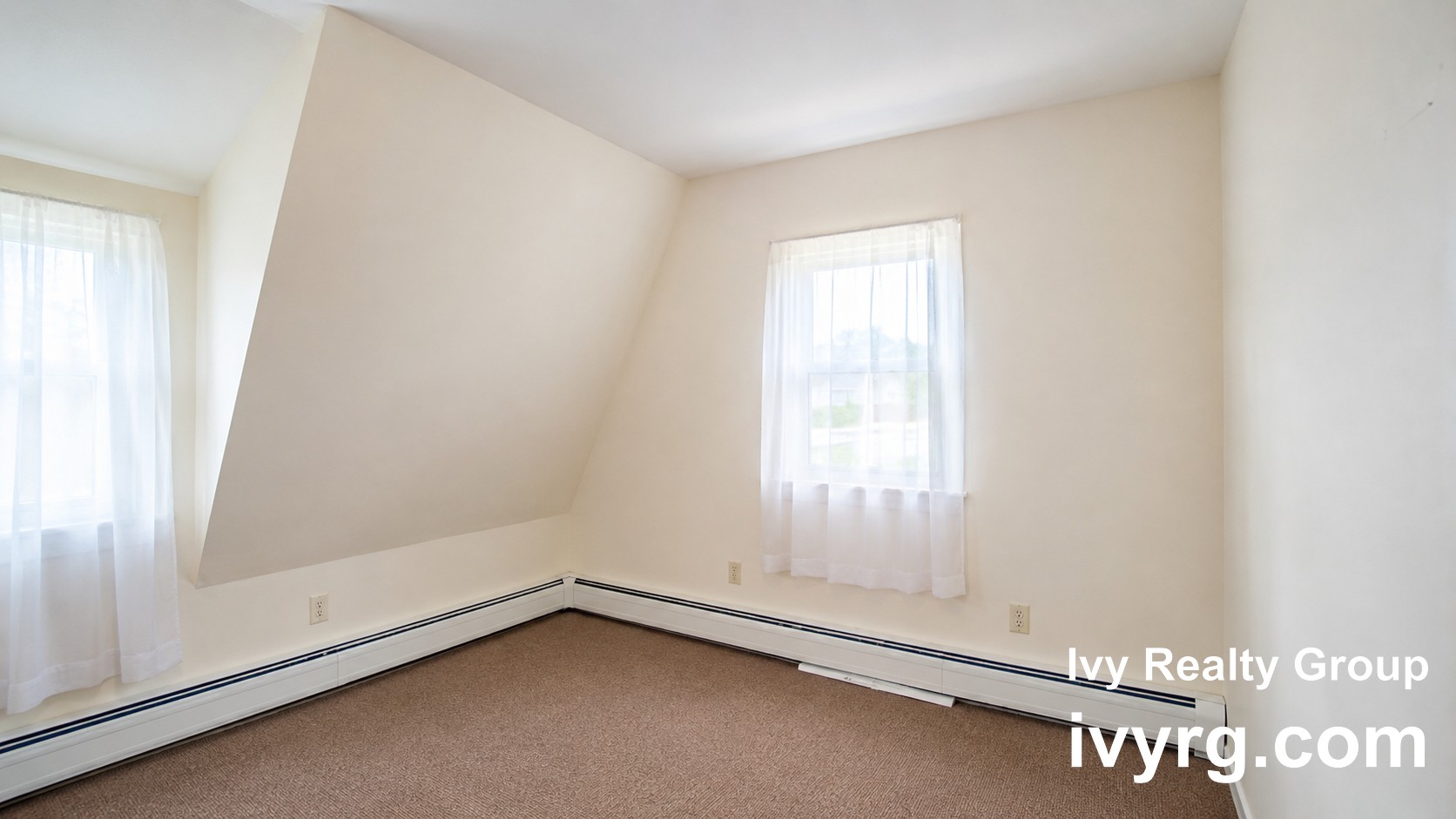 Photos of apartment on Alpine,Somerville MA 02145