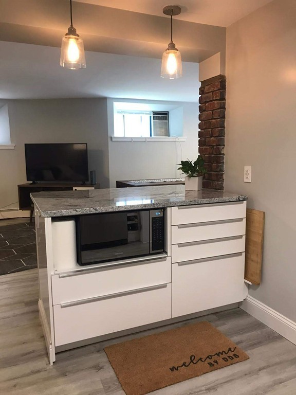 122 Trowbridge St, Harvard Square