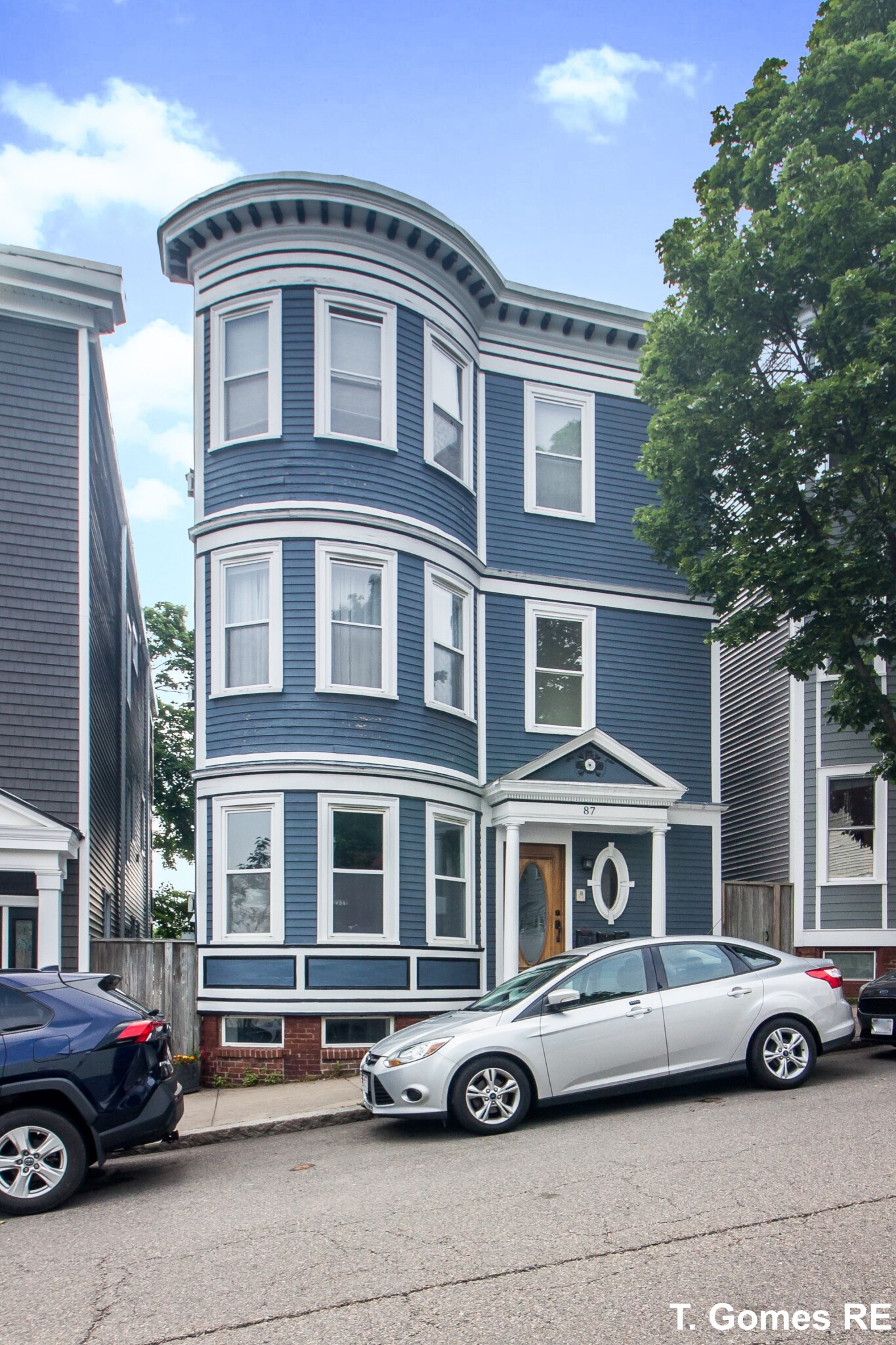 87 Old Harbor St, South Boston