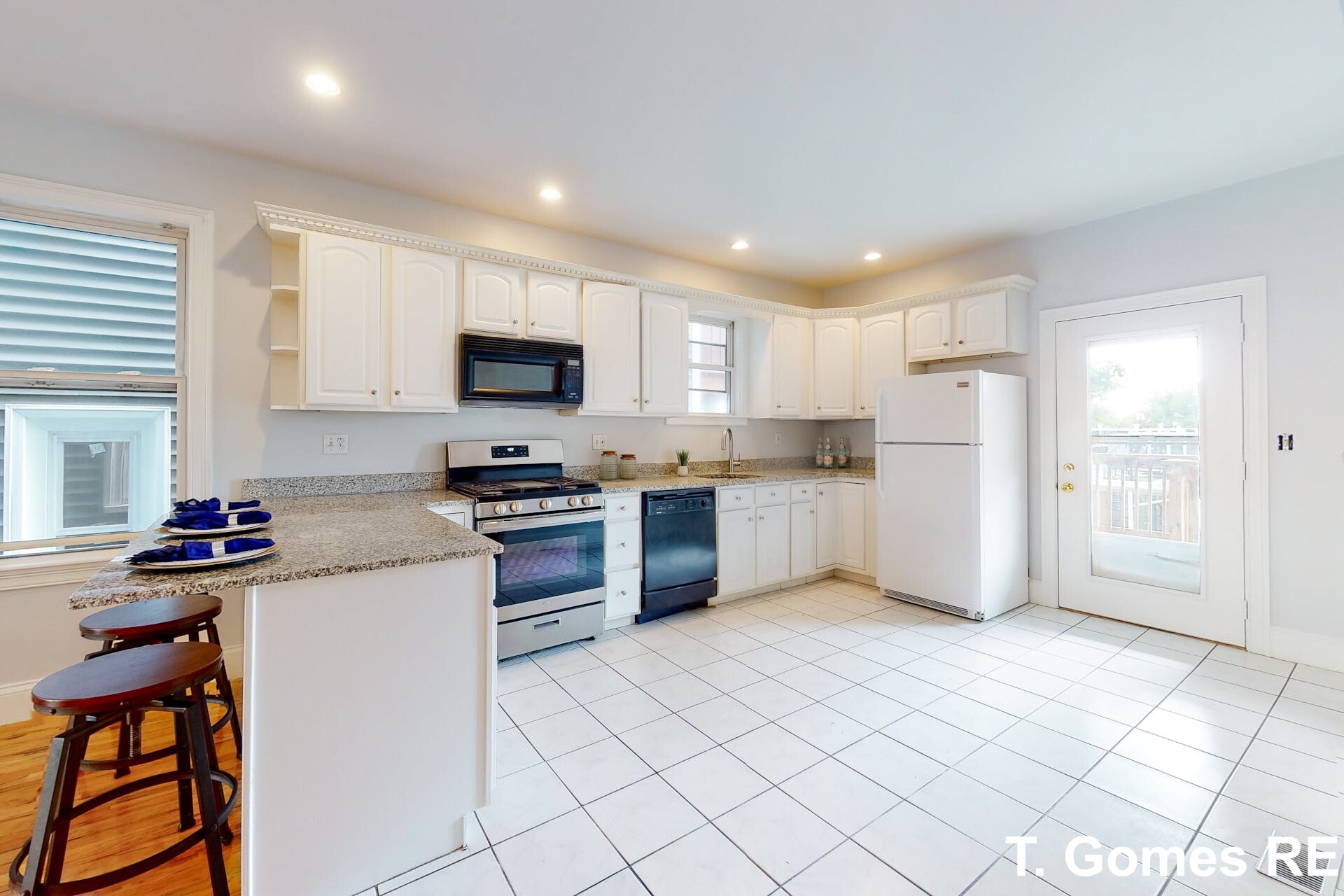 87 Old Harbor St, South Boston