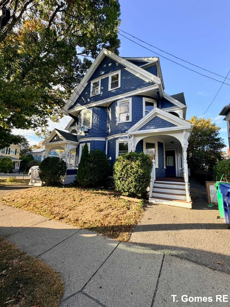 65 Pearl St., Newton, MA - 4,750 USD/ month