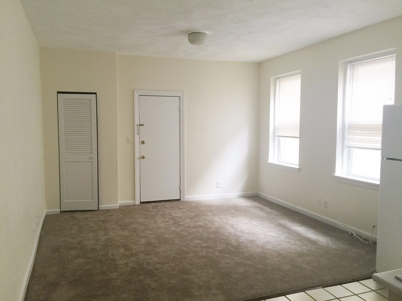 Photos of apartment on commonwealth Ave.,Boston MA 02135