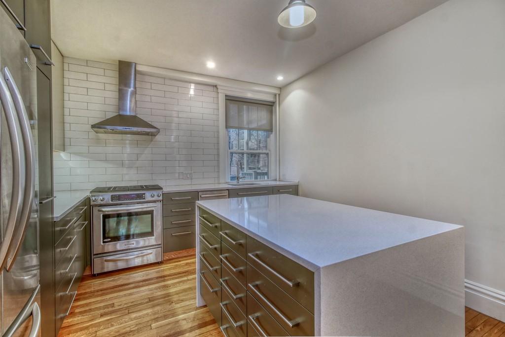 2 bed, 2 bath apartment for rent at 15 Wellman St Unit 2, Coolidge Corner