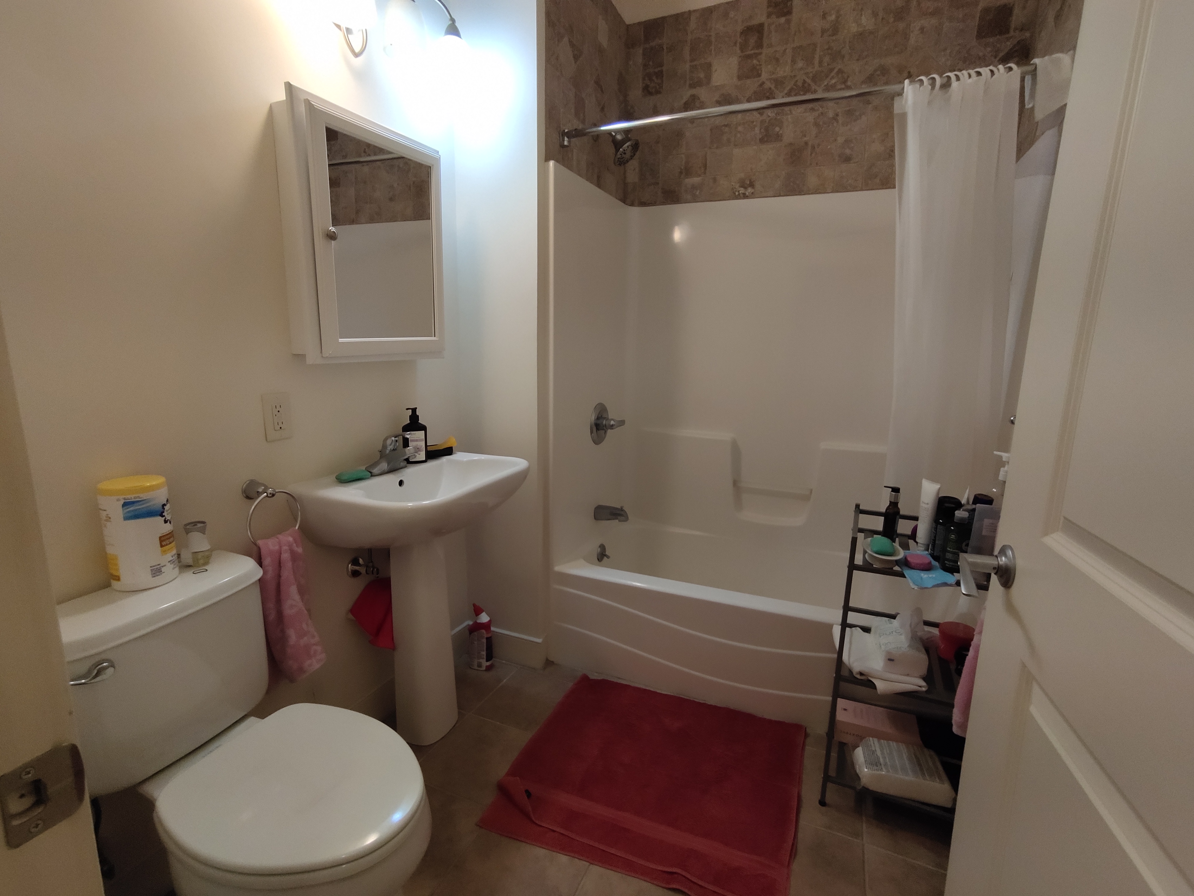 2 bed, 2 bath apartment for rent at 9 Gardner St Unit 4, Allston — photo 6 of 12