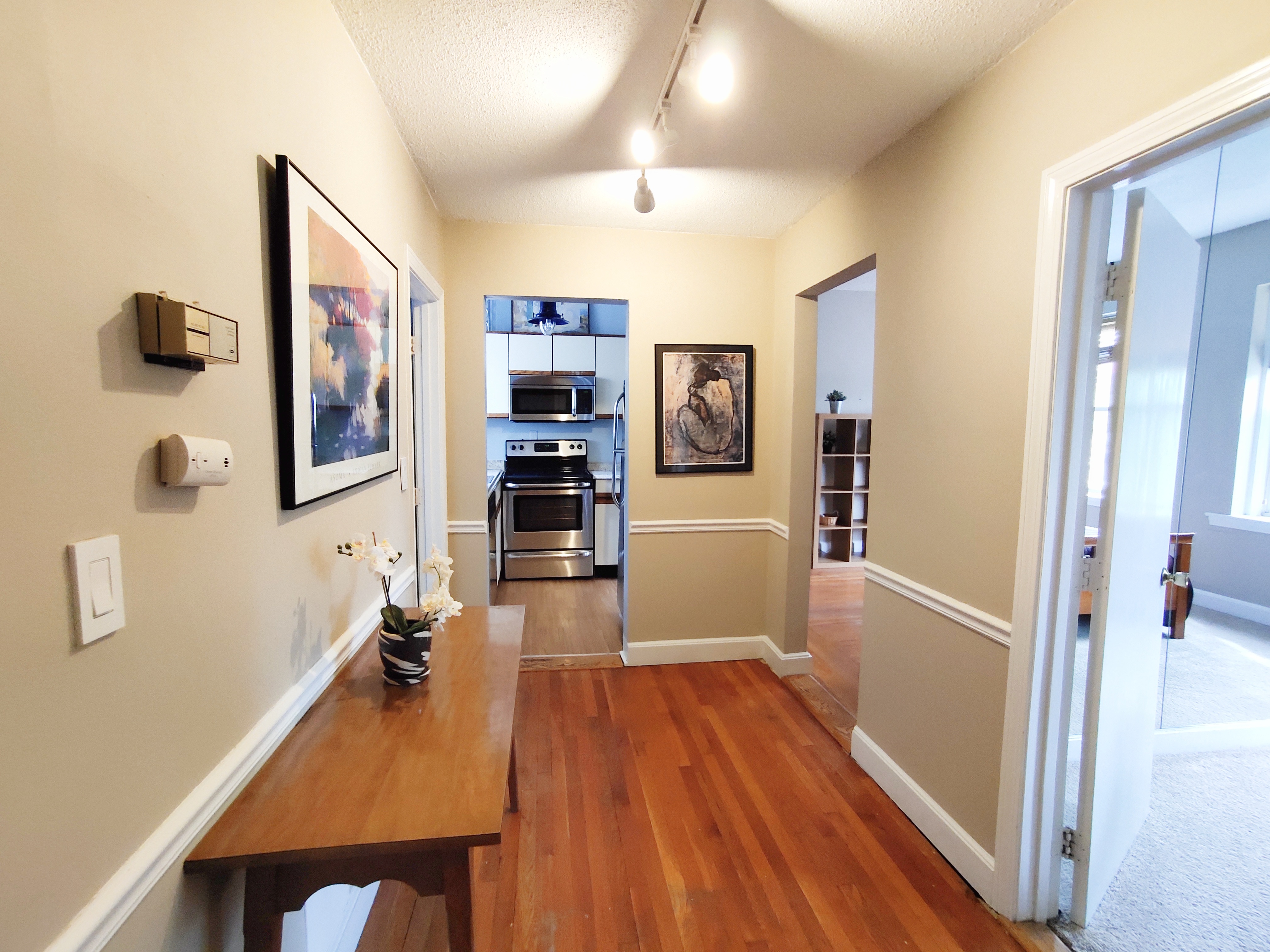 1 bed, 1 bath apartment for rent at 1419 Commonwealth Ave Unit 501, Brighton — photo 3 of 11