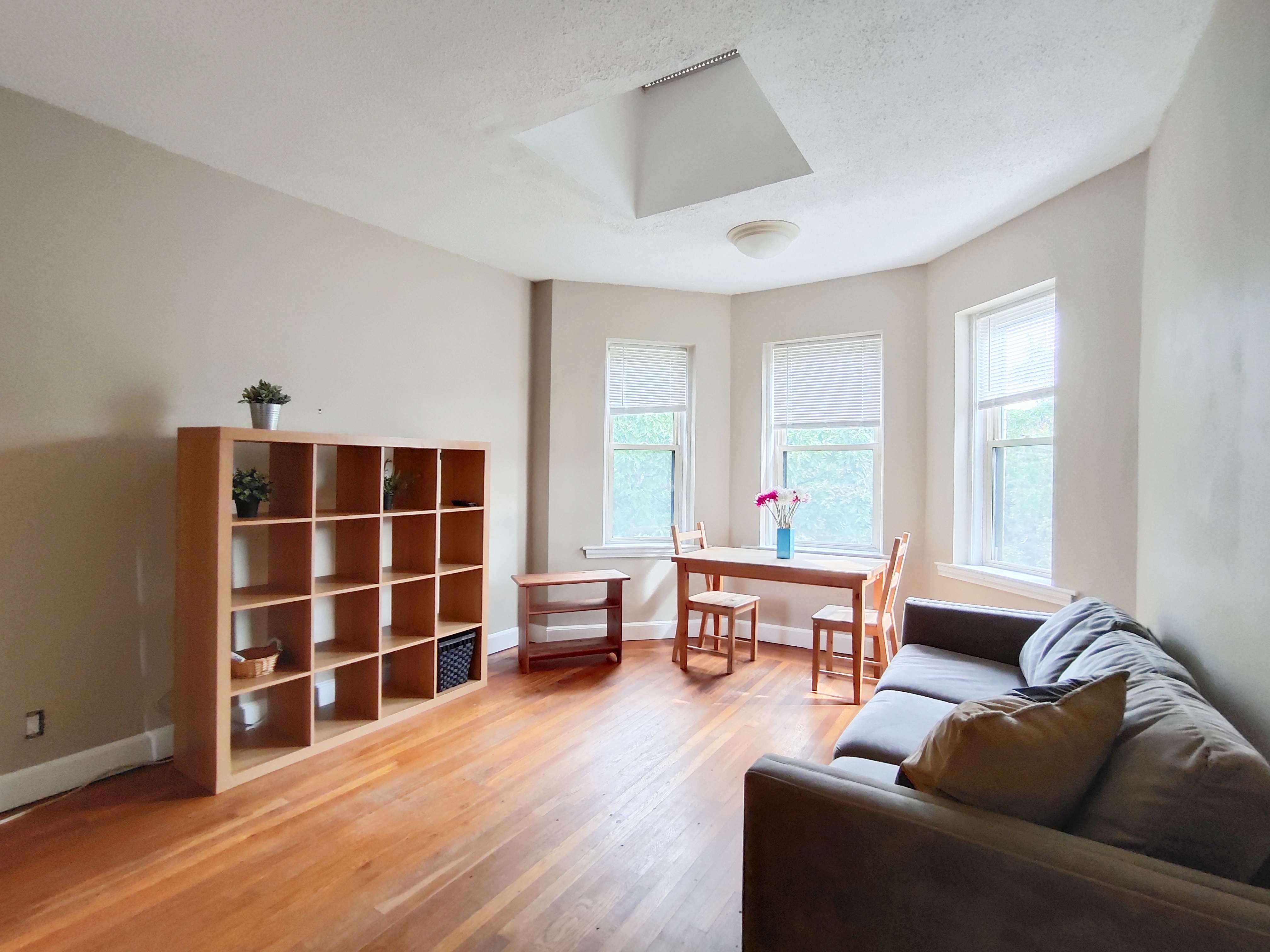 1 bed, 1 bath apartment for rent at 1419 Commonwealth Ave Unit 501, Brighton