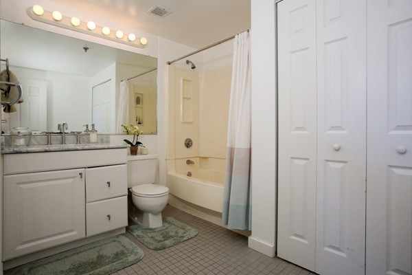 2 bed, 1.5 bath apartment for rent at 15 North Beacon St Unit 104, Allston — photo 6 of 17