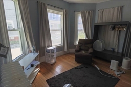 1 bed, 1 bath apartment for rent at 10 Sumner Rd Unit 2, Mid Cambridge — photo 6 of 9