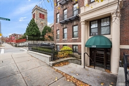 1 bed, 1 bath apartment for rent at 189 Chestnut Hill Ave Unit 8, Brighton — photo 4 of 29