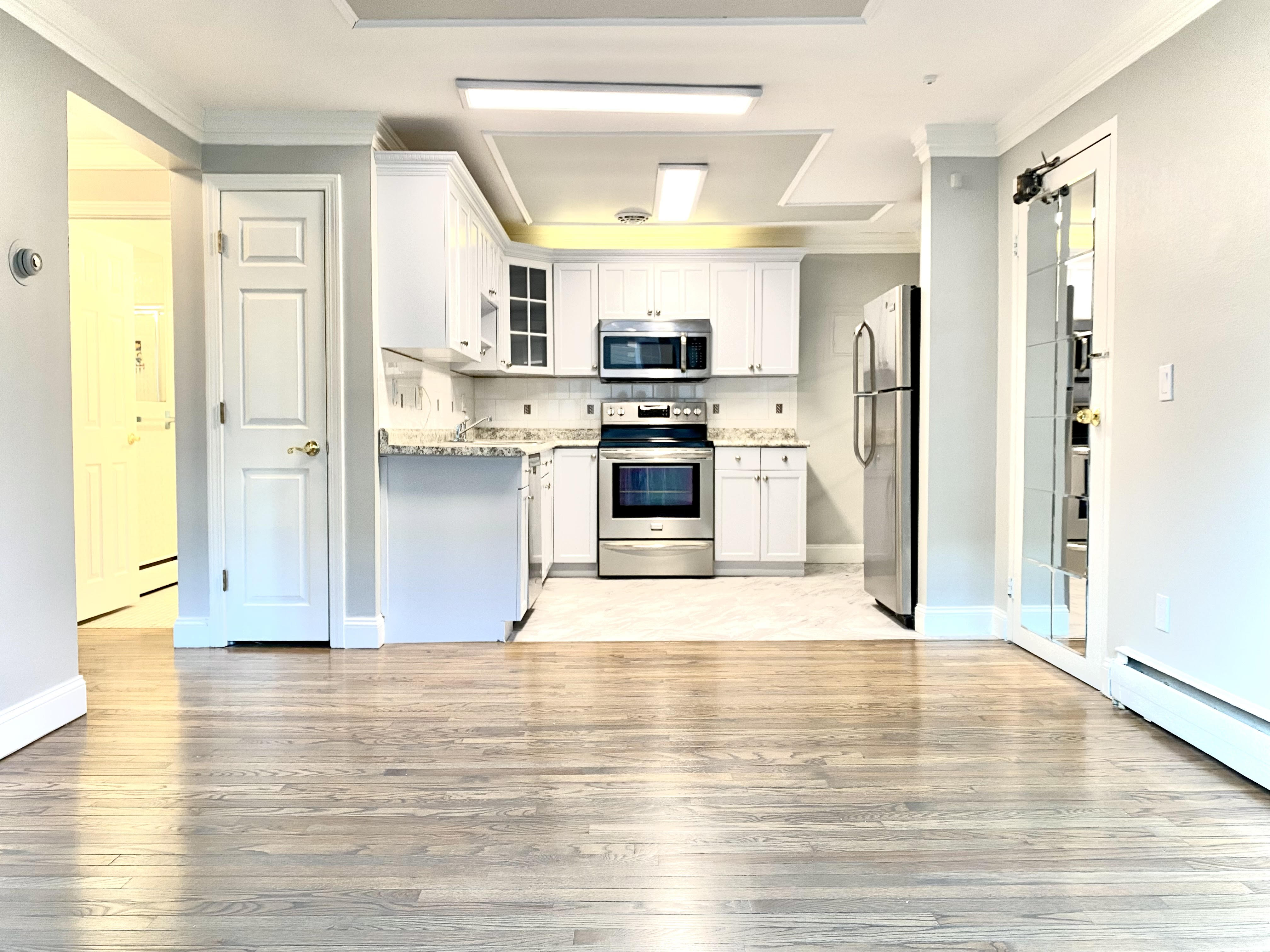 2 bed, 1 bath apartment for rent at 62 Carey Ave Unit 7, Watertown — photo 2 of 12