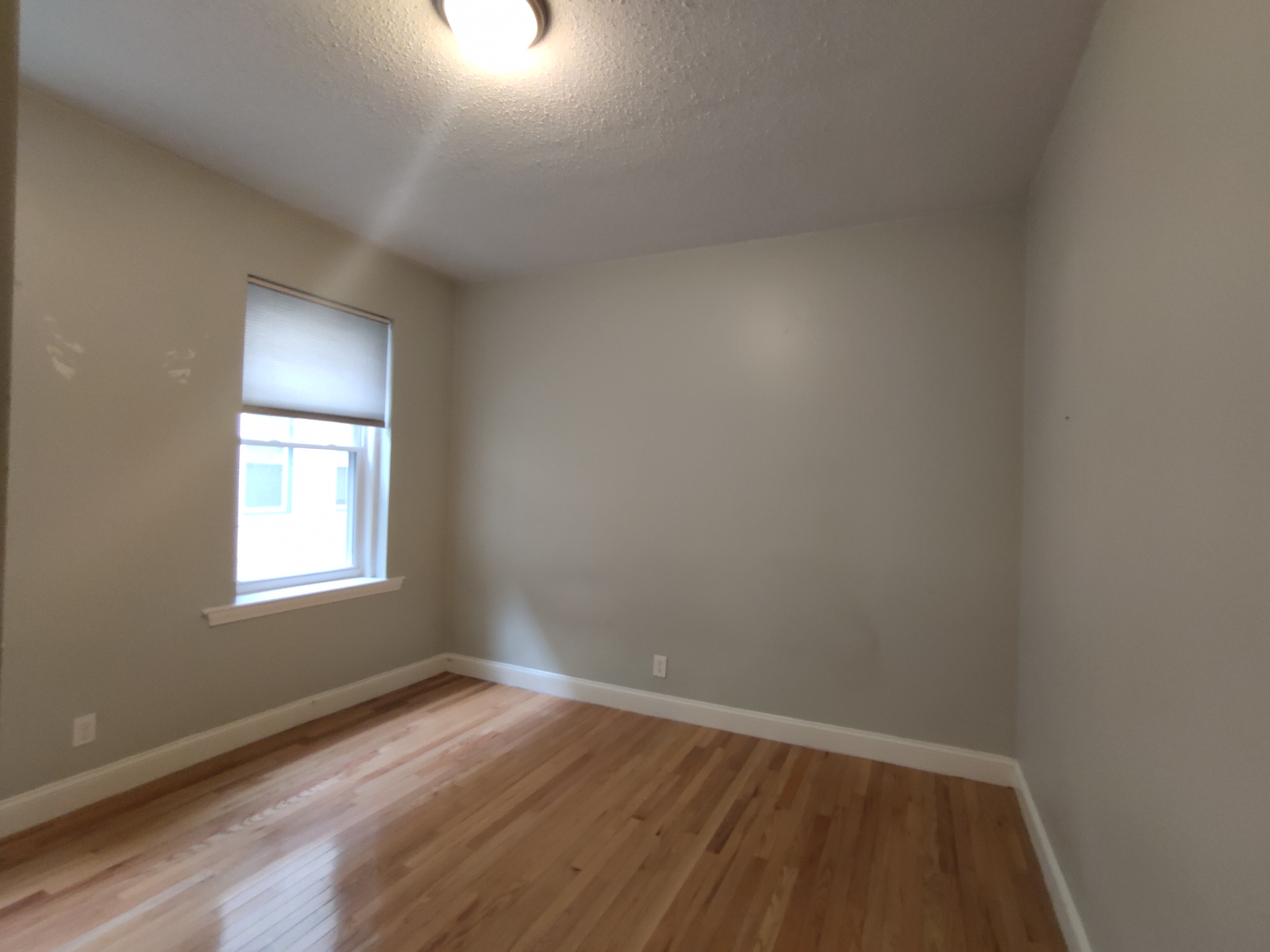 2 bed, 1 bath apartment for rent at 1419 Commonwealth Ave Unit 304, Allston — photo 5 of 23
