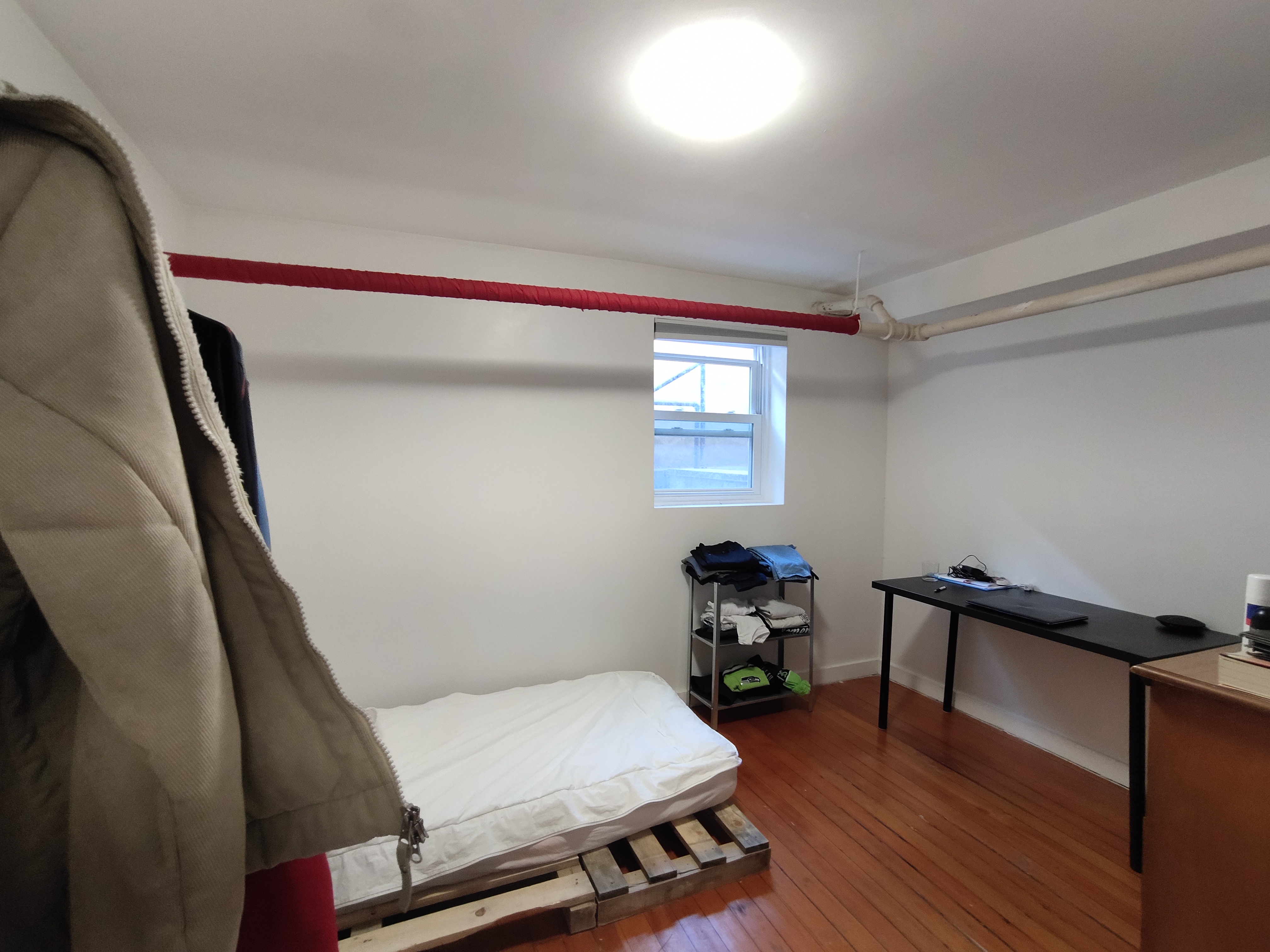 3 bed, 1 bath apartment for rent at 15 Wellman St Unit 1, Coolidge Corner — photo 6 of 9