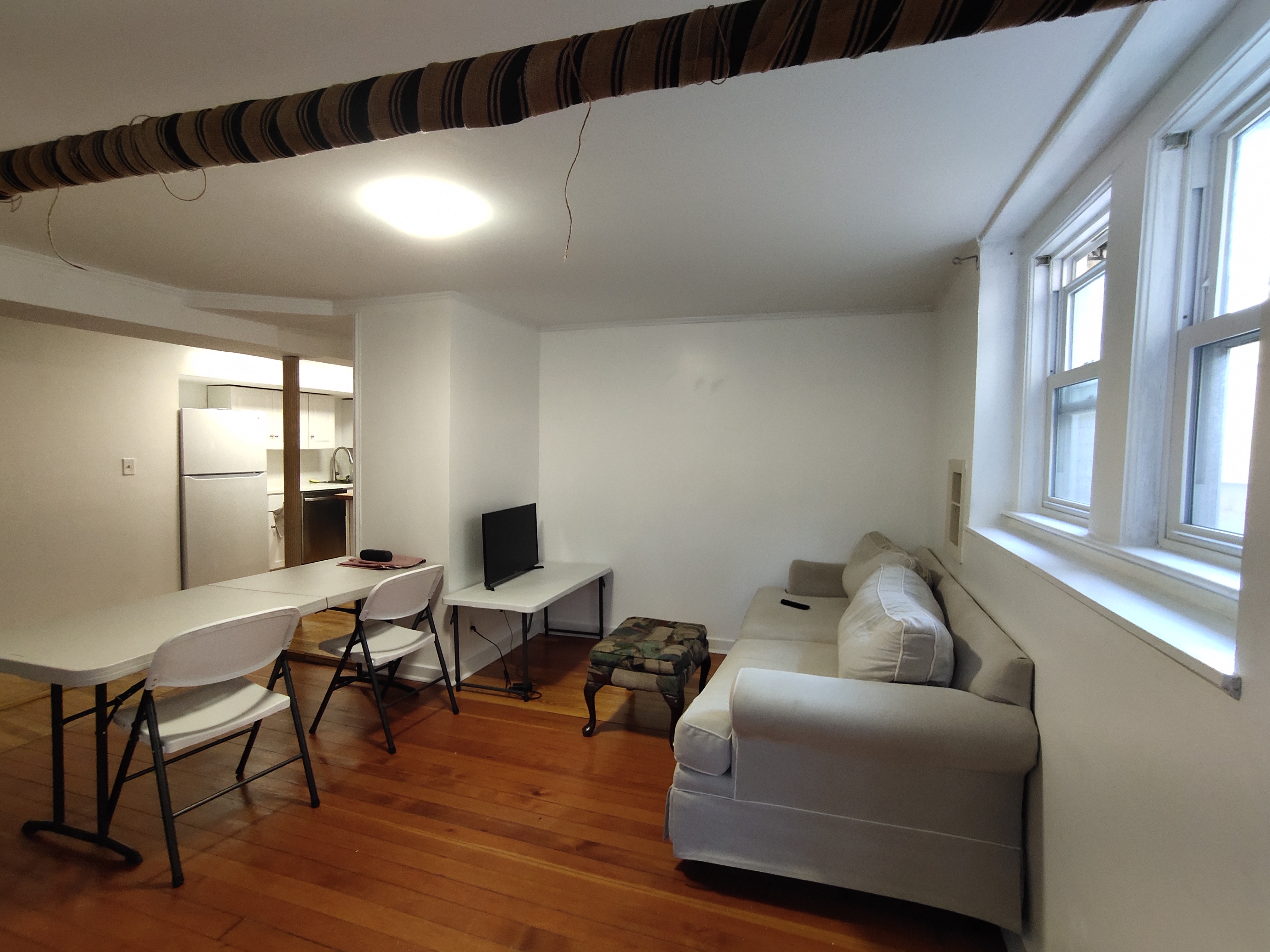 3 bed, 1 bath apartment for rent at 15 Wellman St Unit 1, Coolidge Corner — photo 7 of 9