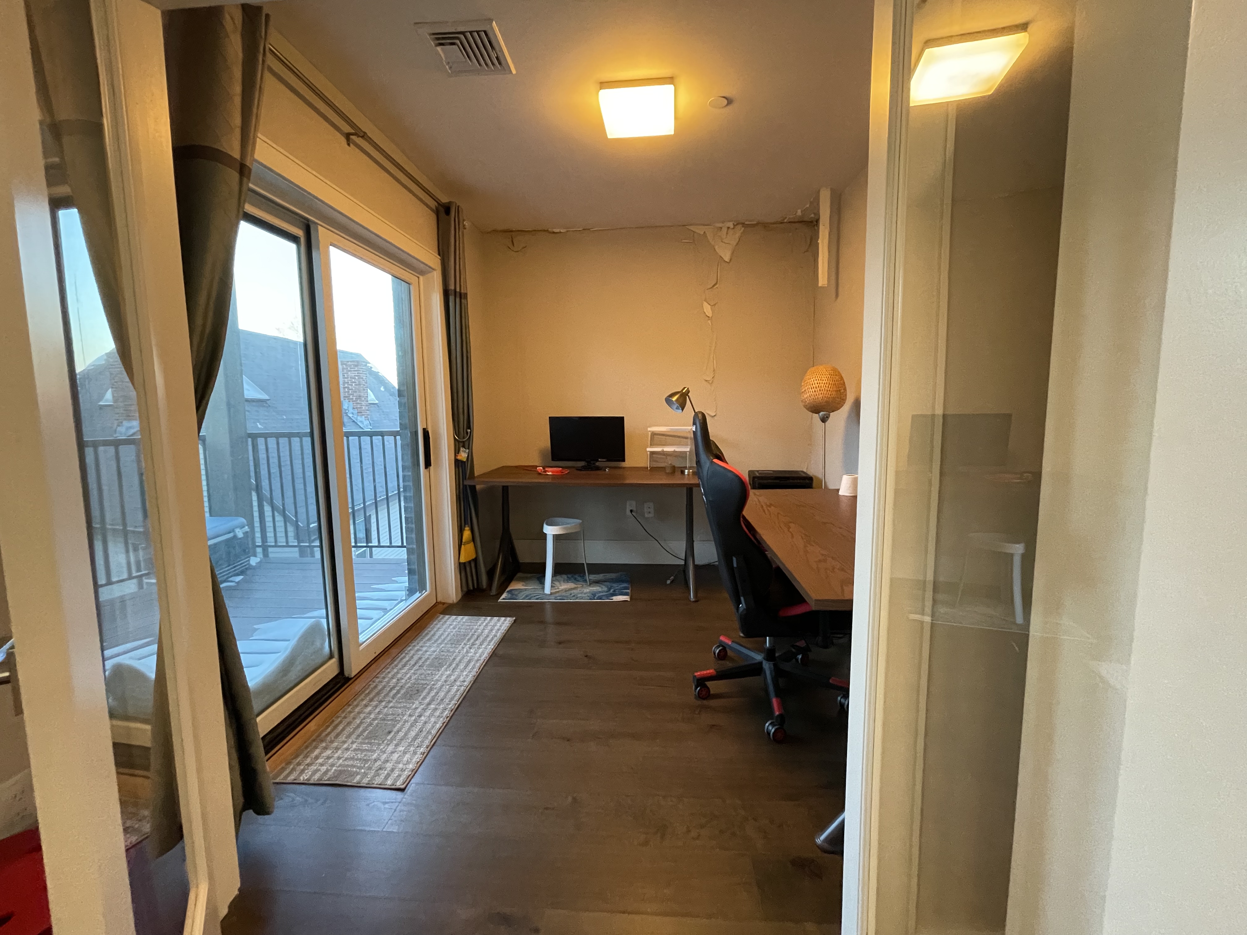 2.5 bed, 2 bath apartment for rent at 214 Market St Unit 301, Brighton — photo 4 of 11