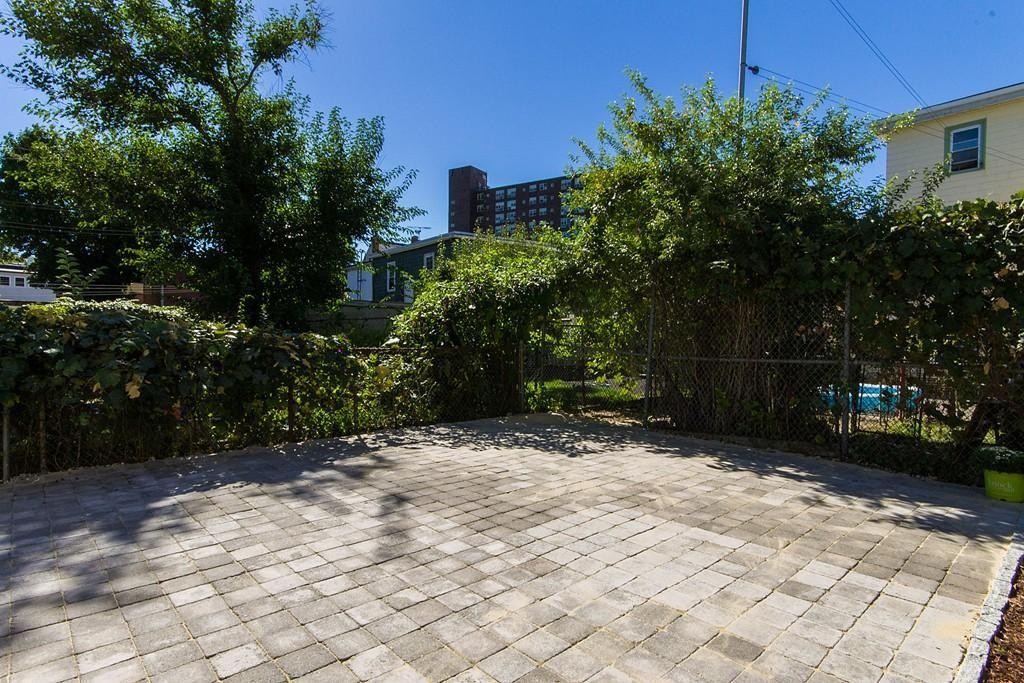 397 Norfolk St, Wellington-Harrington