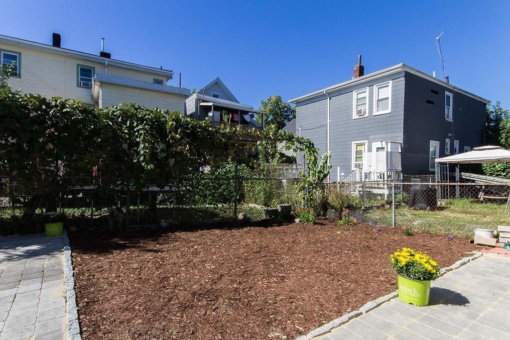 397 Norfolk St, Wellington-Harrington