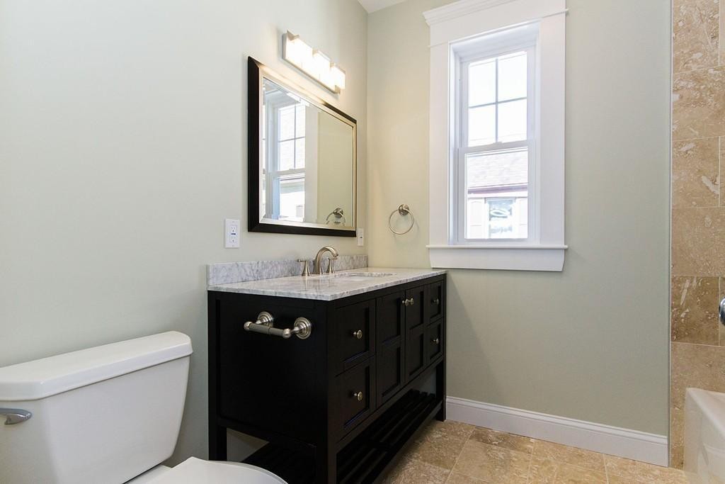 397 Norfolk St, Wellington-Harrington