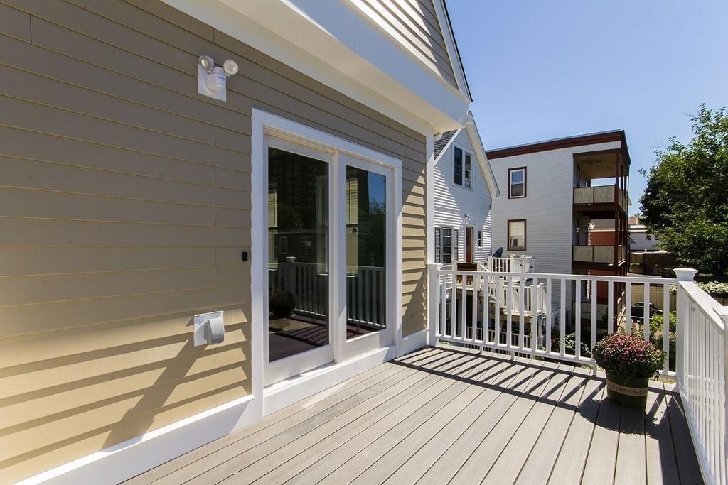 397 Norfolk St, Wellington-Harrington