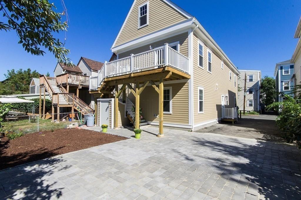 397 Norfolk St, Wellington-Harrington