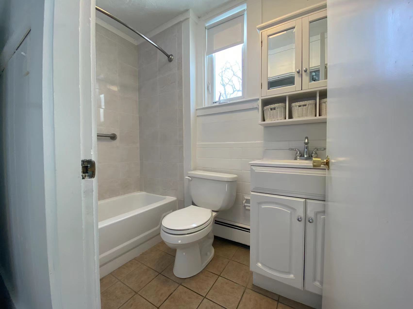 4 bed, 2 bath apartment for rent at 90 Massasoit St Unit B, Waltham — photo 7 of 14