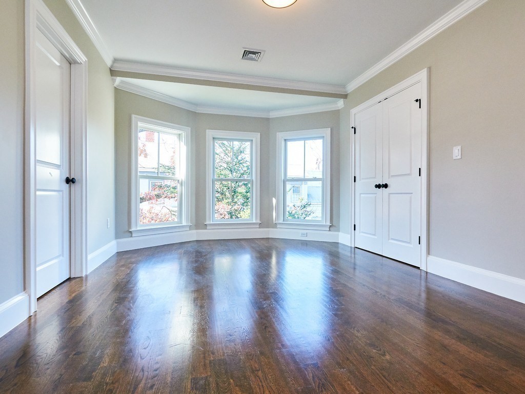 5 bed, 4+ bath apartment for rent at 217 Church St Unit A, Newton — photo 9 of 29