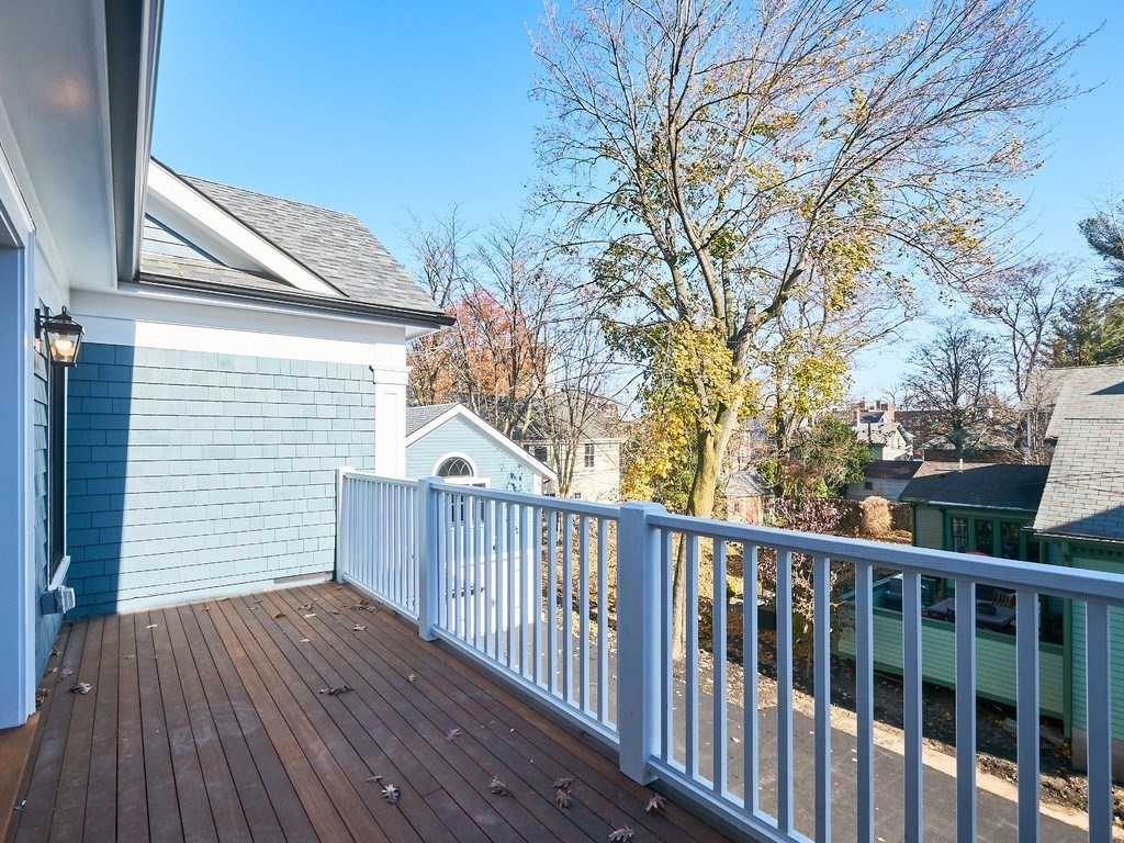 5 bed, 4+ bath apartment for rent at 217 Church St Unit A, Newton — photo 13 of 29