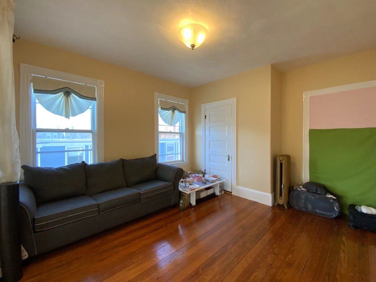 64 Willow St, East Cambridge