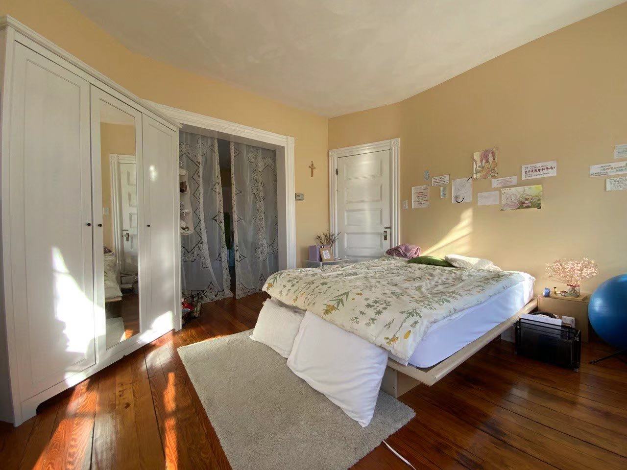 64 Willow St, East Cambridge